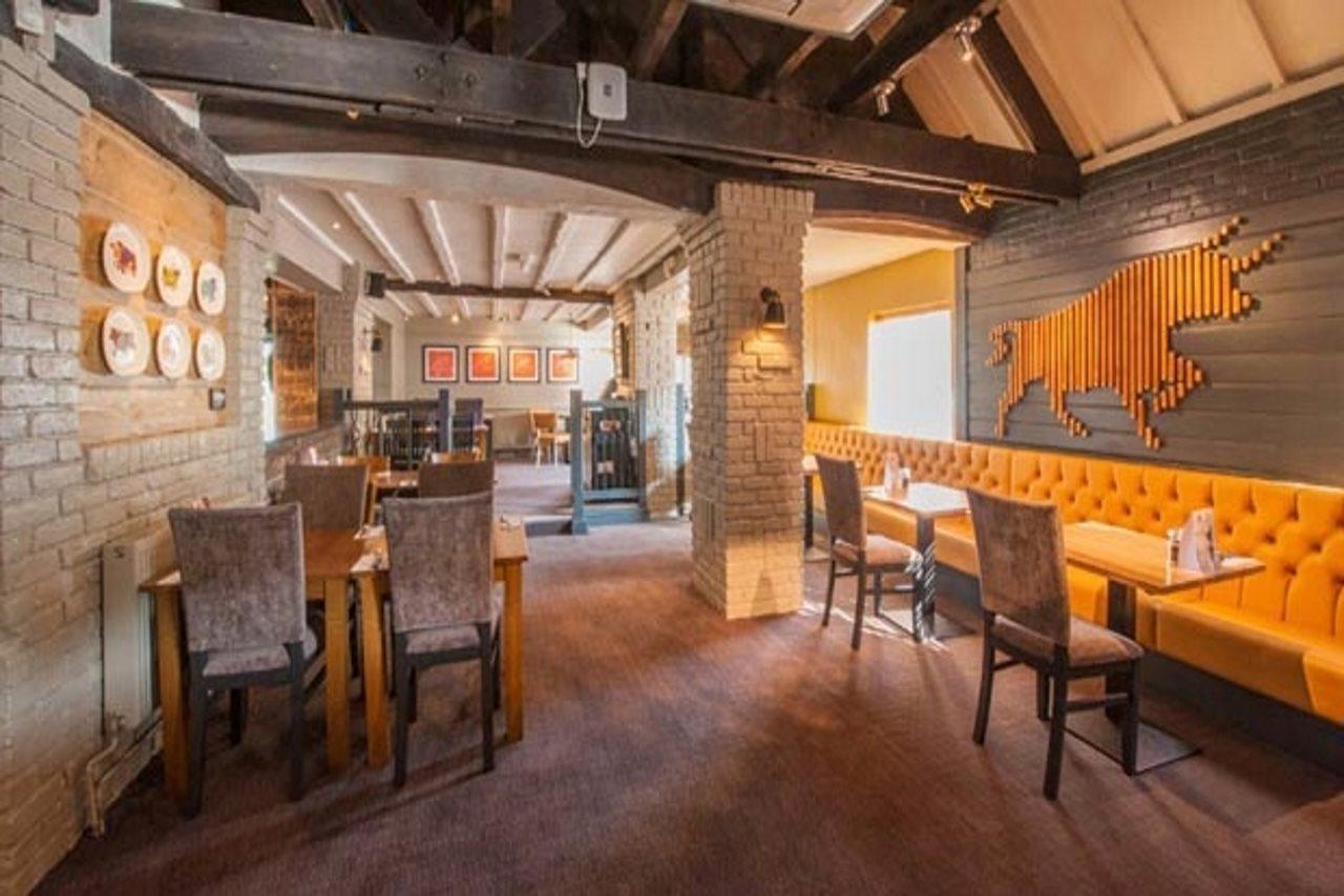 Premier Inn Глостер Екстер'єр фото